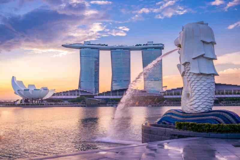 The iconic Merlion Statue
