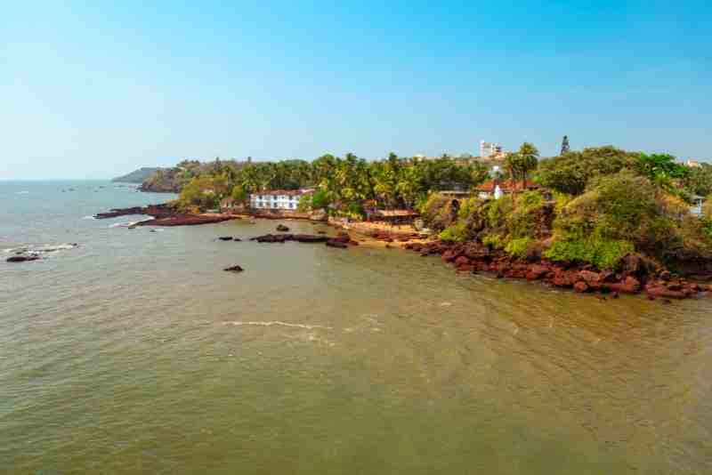 Dona Paula Beach