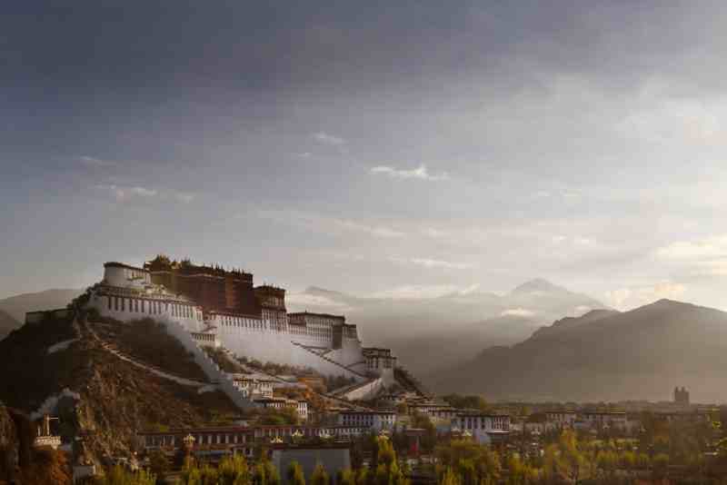  Tibet