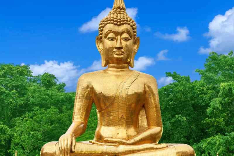  Golden Buddha,