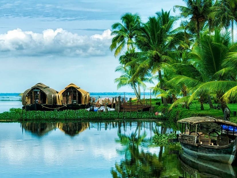 Kerala Honeymoon Paradise: 4 Nights 5 Days