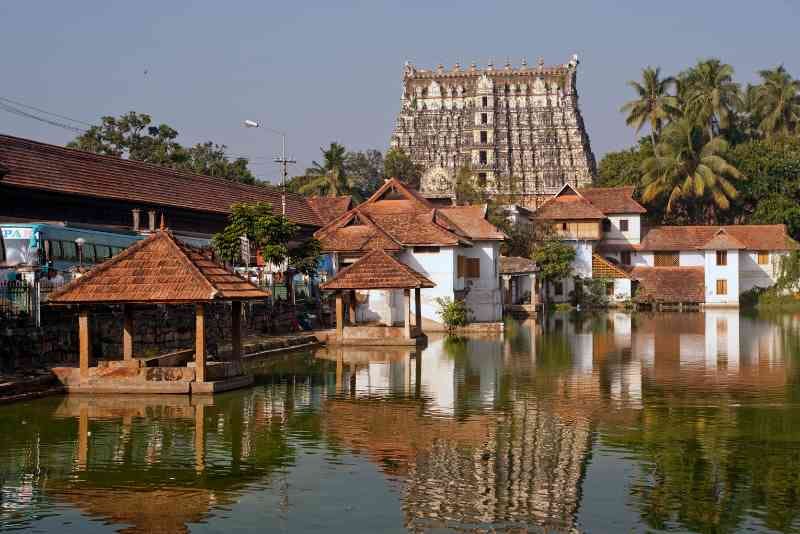 Discovering Kerala with Family Tour Package