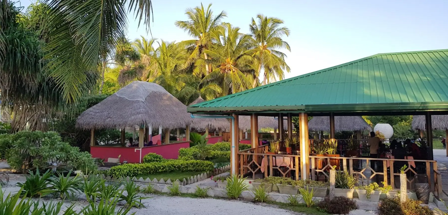  Pebbles By Royal Maldives