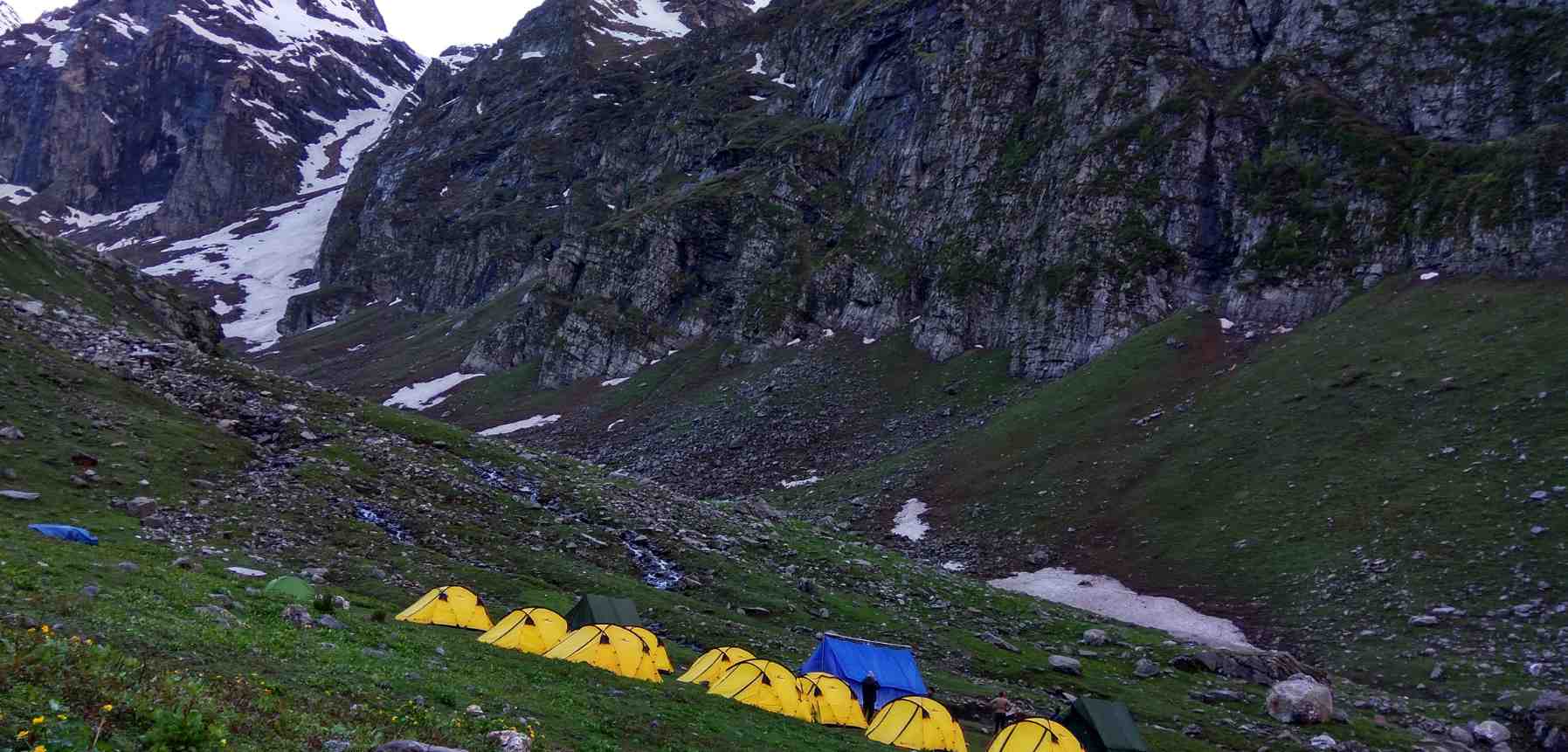 Go trekking to Hampta Pass