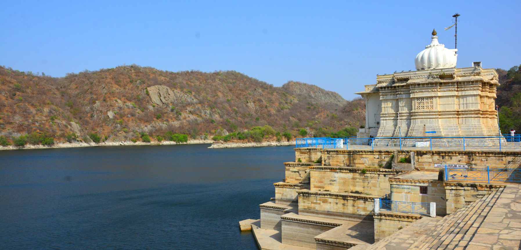 Jaisamand Lake