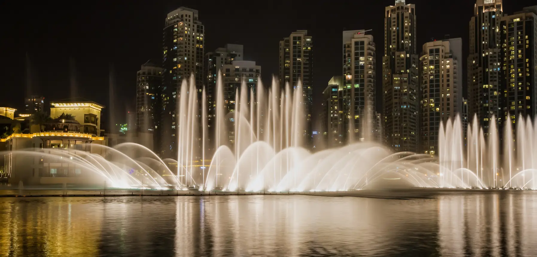 Dubai Fountain Show